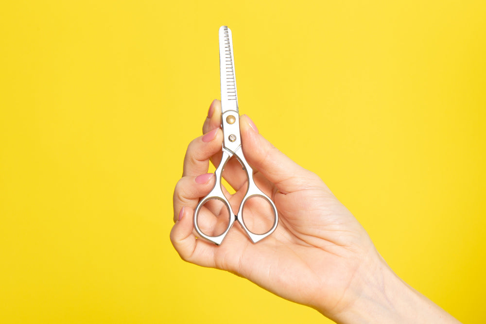 Why You Shouldn't Close Your Shears with a "Snap" (And How to Do It Right)