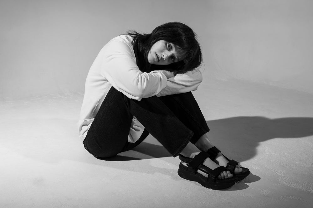 How to Handle Emotional Burnout When Your Schedule Is Full but You Feel Empty